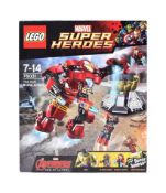 LEGO - MARVEL - 76131 - THE HULK BUSTER SMASH