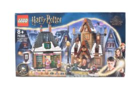 LEGO - HARRY POTTER - 76388 - HOGSMEADE VILLAGE VISIT