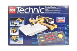 LEGO - TECHNIC - 8094 - CONTROL CENTRE