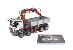 LEGO - TECHNIC - 42043 - MERCEDES-BENZ AROCS 3245