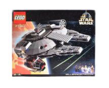 LEGO - STAR WARS - 7190 - MILLENNIUM FALCON