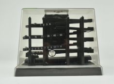 TIME MACHINE - A VINTAGE NOVELTY ROLLING BALL CLOCK