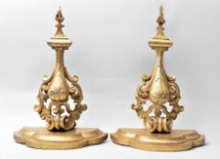 PAIR OF 19TH CENTURY FLORENTINE GILTWOOD WALL BRACKETS