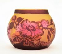 EMILE GALLE - ART NOUVEAU MULTI-LAYERED CAMEO GLASS VASE