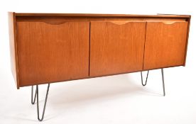 RETRO 20TH CENTURY TEAK SIDEBOARD ON HAIRPIN SUPPORTS