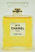 NO 5 CHANEL - VINTAGE ADVERTISING FACTICE BOTTLE