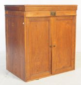 EARLY 20TH CENTURY 1920S ARTS & CRAFTS OAK SIDEBOARD
