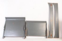 20TH CENTURY FRENCH GREY PAINTED SLEIGH SINGLE BED