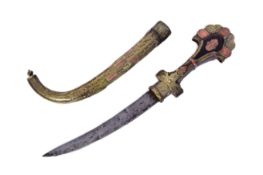 EARLY 20TH CENTURY SYRIAN JAMBIYA DAGGER