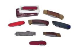 COLLECTION OF ASSORTED POCKET KNIVES