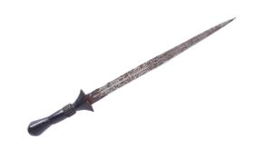 EARLY 20TH CENTURY SUDANESE INGESSANA PEOPLE SHORT SWORD