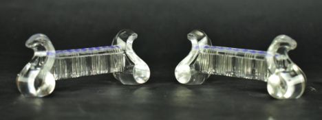 PAIR OF 19TH CENTURY FRENCH GLASS KNIFE RESTS WITH TWIST