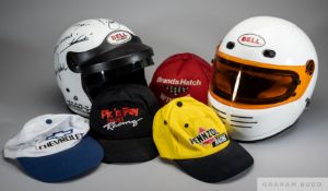 A Bell Mag 4 Kevlar Pro Series 2000 autographed helmet
