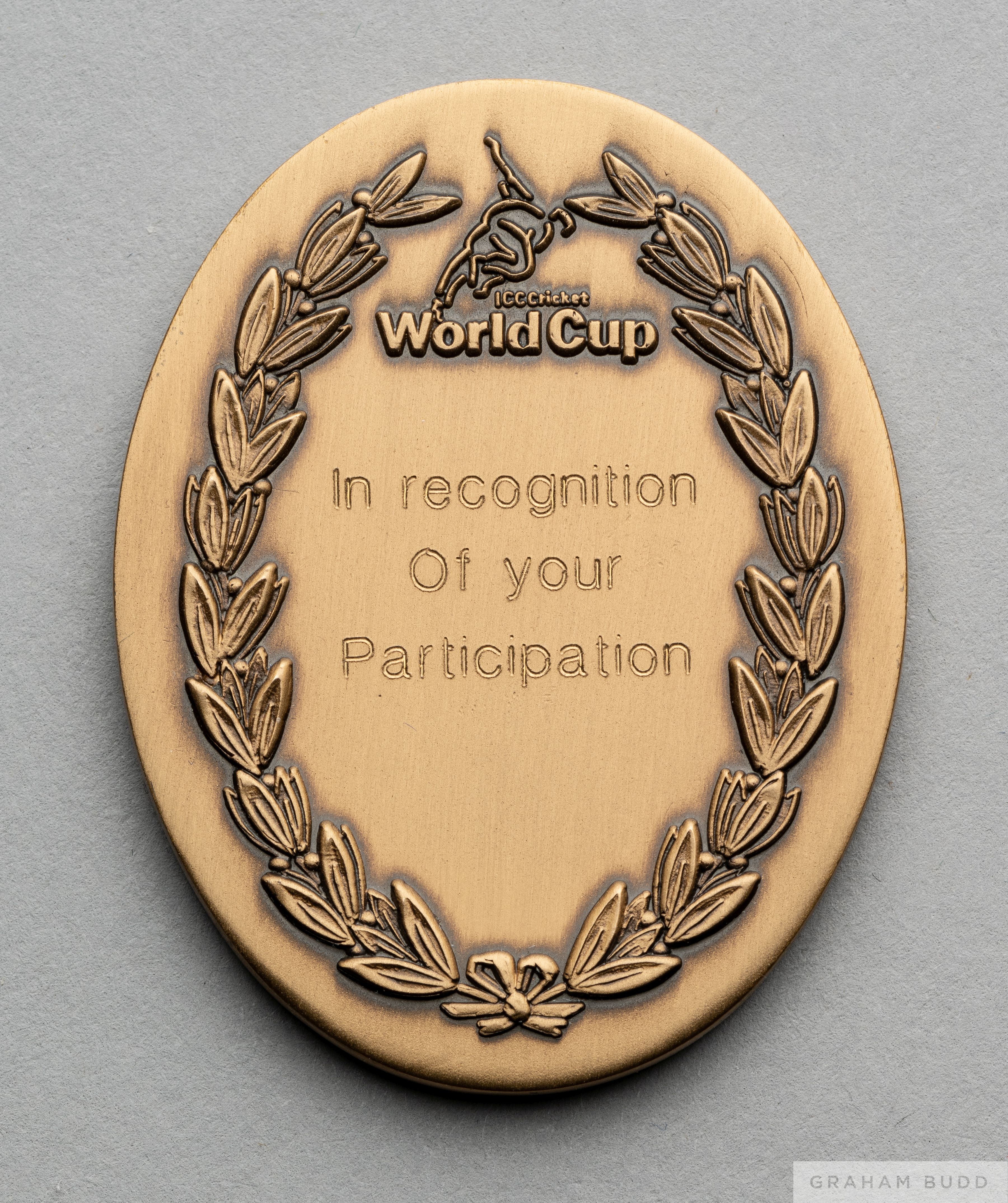 David Lloyd bronze 1999 Cricket World Cup medallion - Image 2 of 2