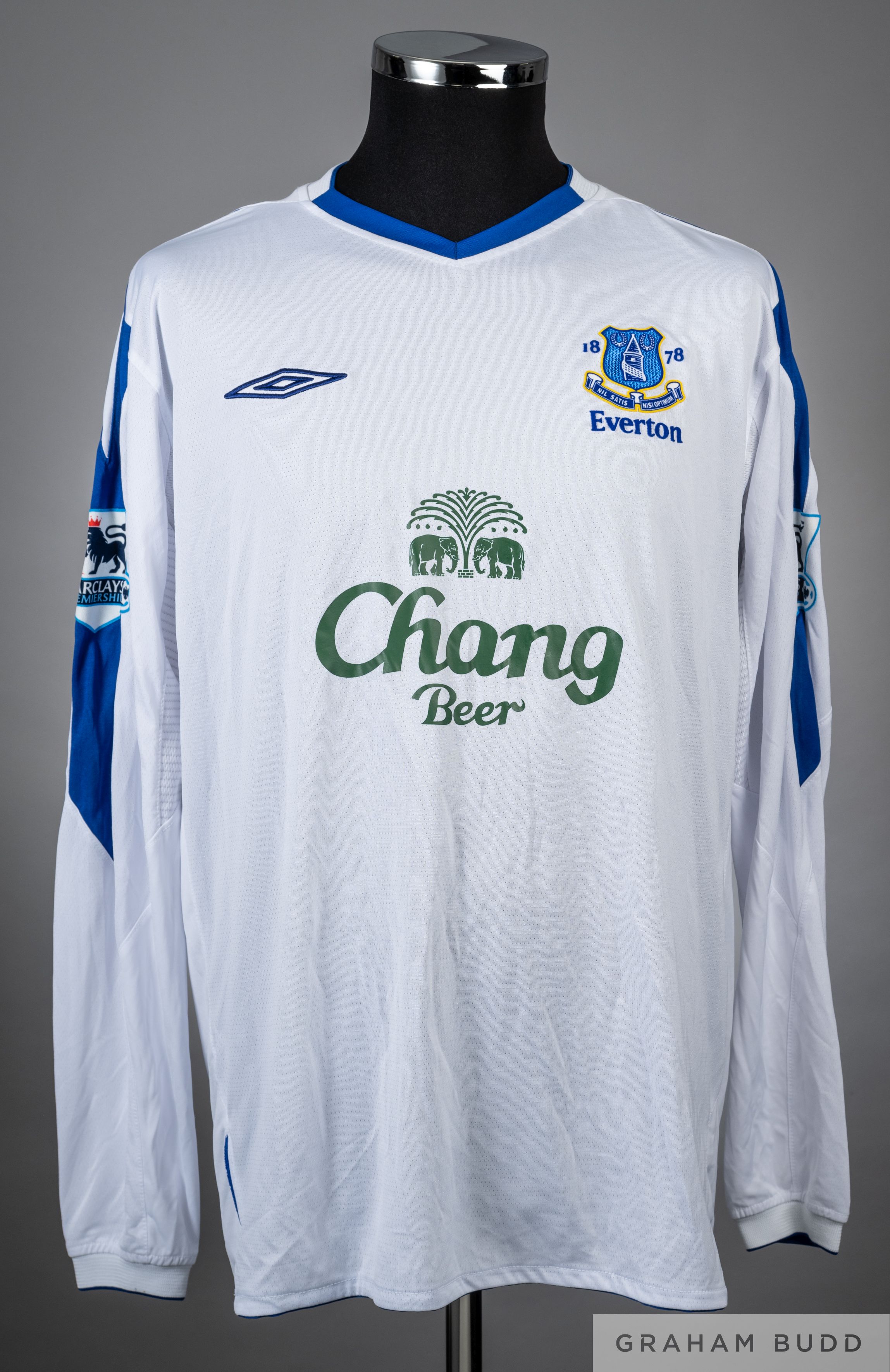 Kevin Kilbane white and blue No.14 Everton long-sleeved shirt, 2004-05