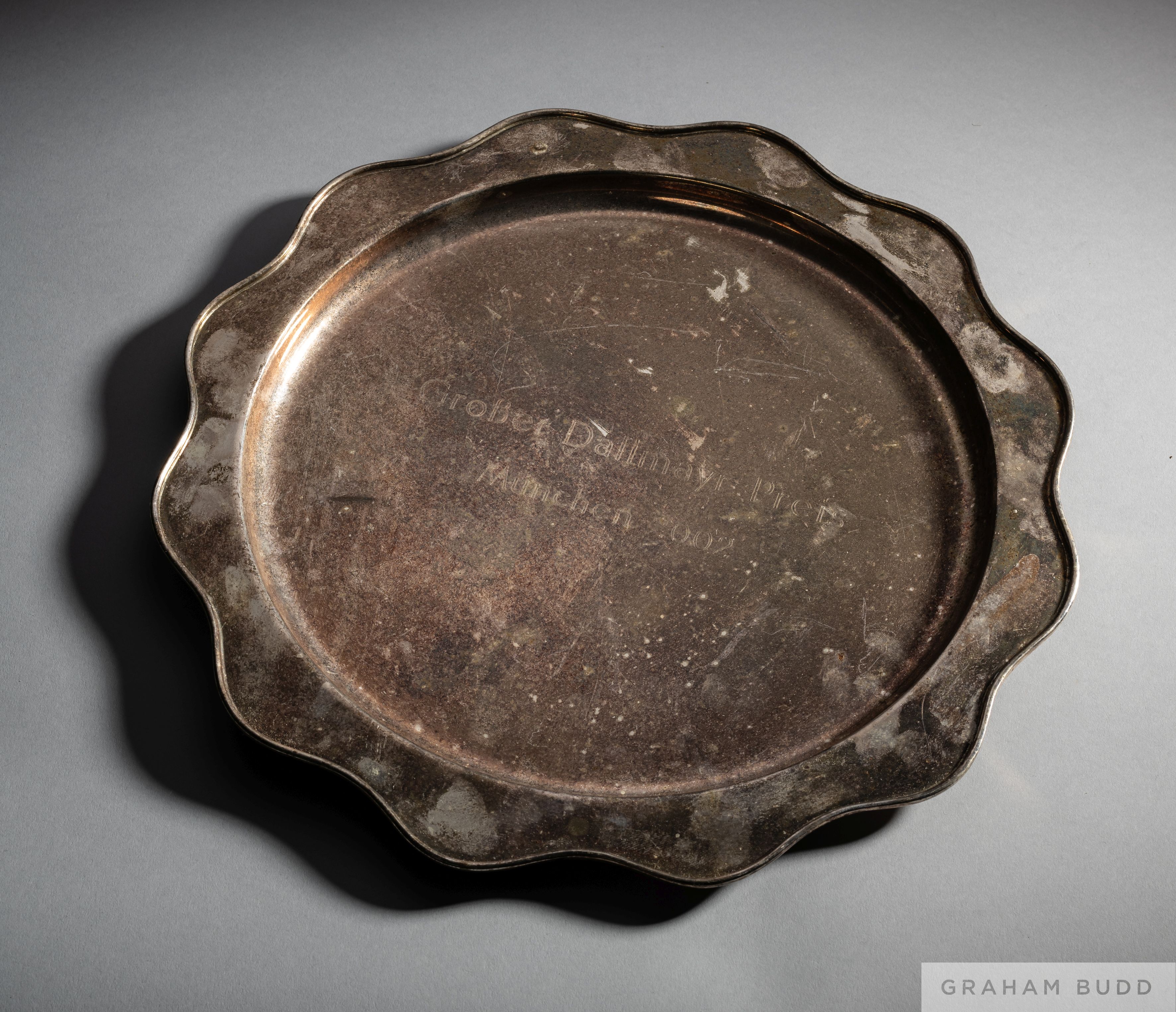 Two winning jockey’s trophies presented to Pat Eddery for victories in continental Europe, i) on - Image 2 of 2