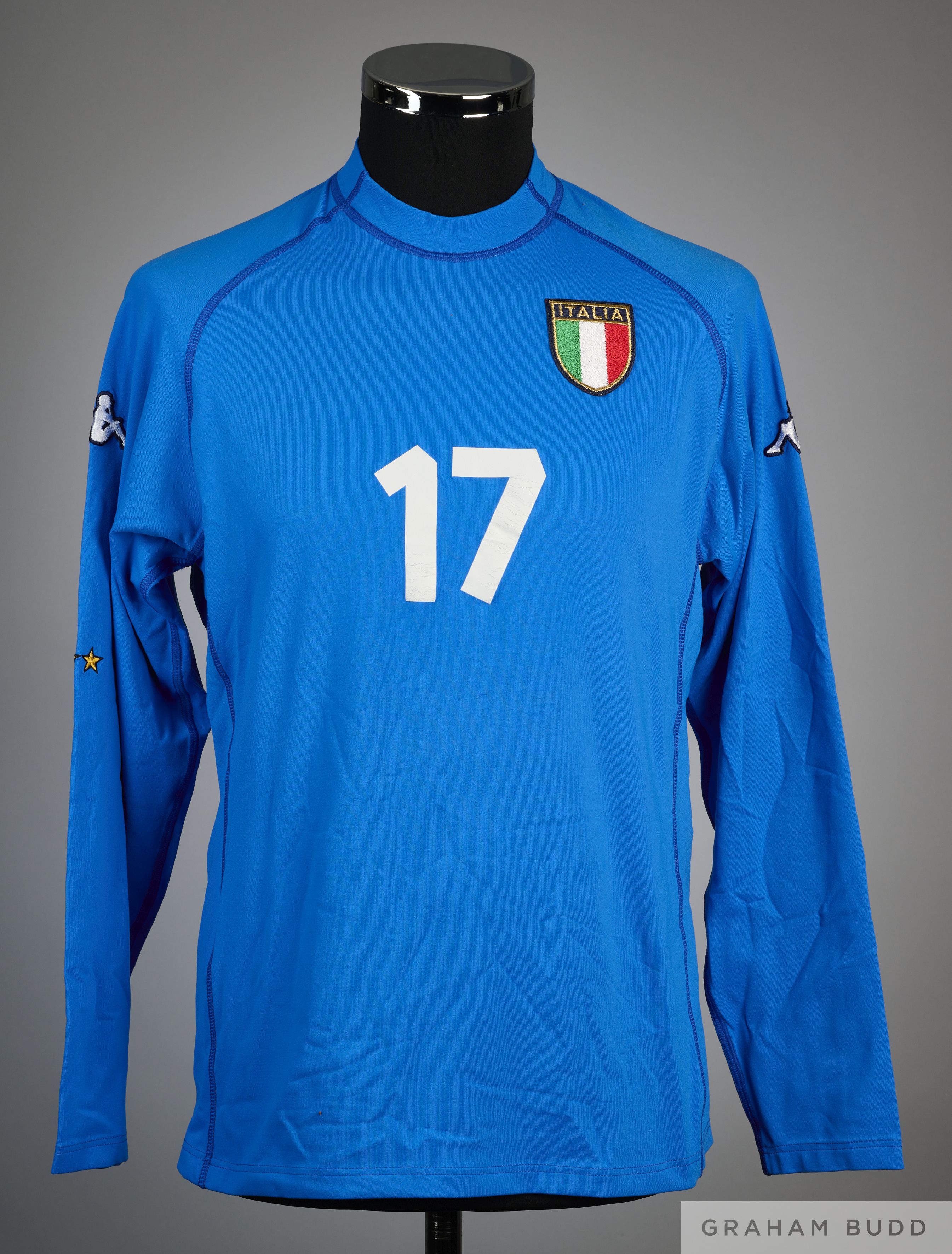 Damiano Tommasi blue No.17 Italy v. Argentina long-sleeved shirt, 2001