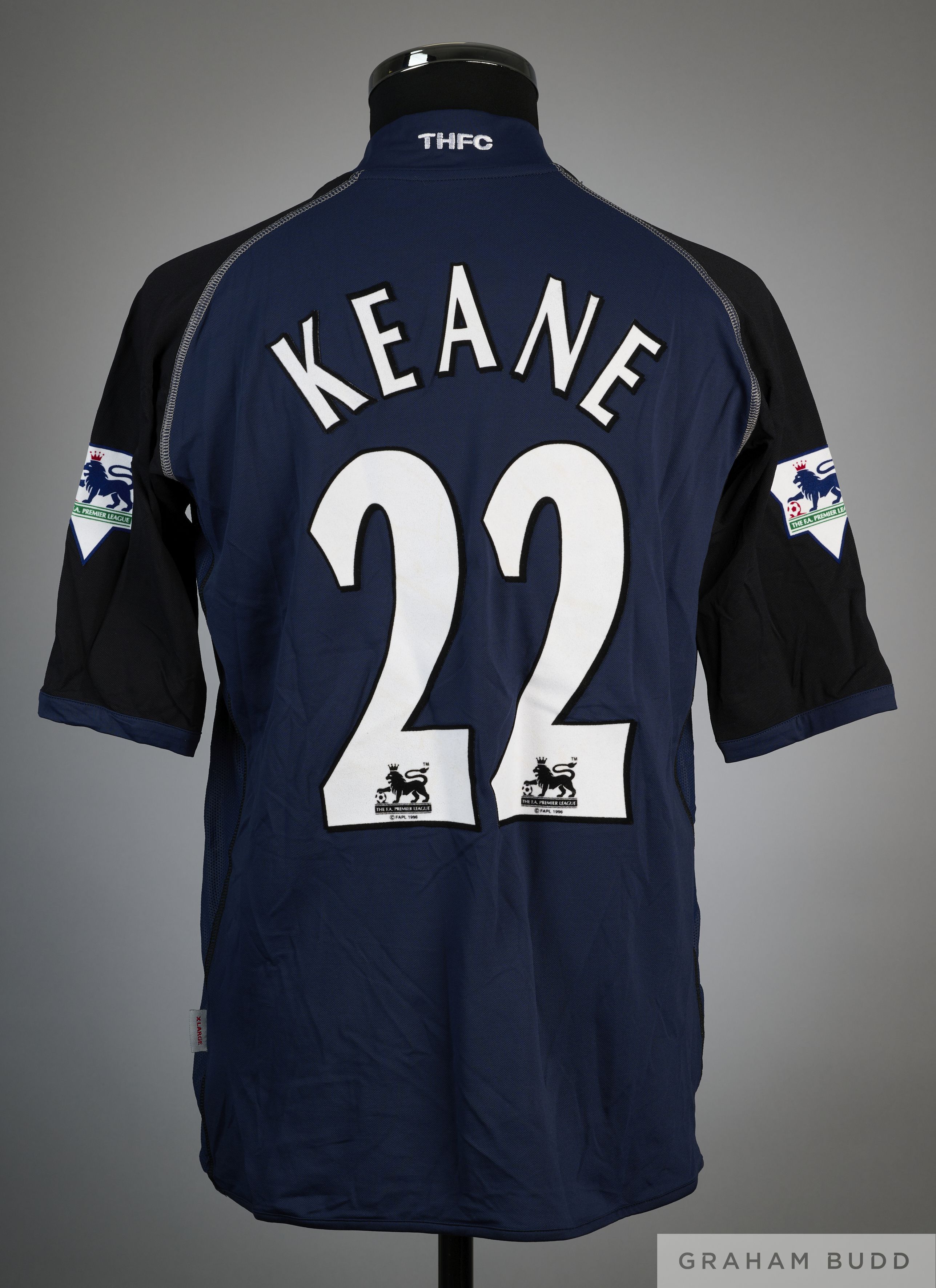 Robbie Keane dark blue and black No.22 Tottenham Hotspur short-sleeved shirt - Image 2 of 2