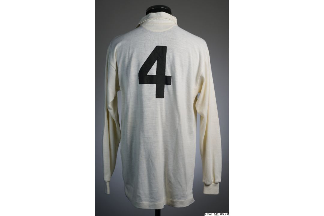 Wade Dooley white No.4 England International rugby shirt, late 1980s - Image 2 of 2