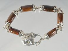 A SILVER SCOTTISH AGATE BRACELET.