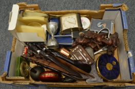 Miscellaneous collectables.