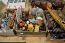 A large collection of miscellaneous collectables.