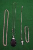 Silver jewellery etc.