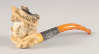 A GOOD REAL MEERSCHAUM PIPE in a leather case.