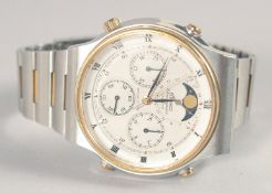 A GENTLEMAN'S STAINLESS STEEL SEIKO CHRONOGRAPH WRISTWATCH.