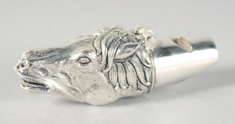 A SILVER-PLATED WHISTLE MODELLED AS A HORSE'S HEAD 6cm