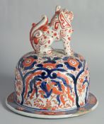 A LARGE JAPANESE IMARI PORCELAIN COVER, with moulded lion dog finial.