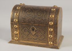 A FINE 19TH CENTURY INDIAN KASHMIRI GOLD INLAID CASKET, with hinged lid and lock, (no key), 16.5cm x
