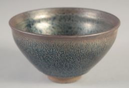 A CHINESE NOGIME TENMOKU POTTERY BOWL, 12cm diameter.