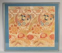 AN EARLY 20TH CENTURY JAPANESE TEXTILE OF CRANES, 61cm x 66cm.