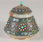 A SUPERB SILVER FILIGREE CORAL AND TURQUOISE STUDDED BOX AND COVER, with jade banded rim and