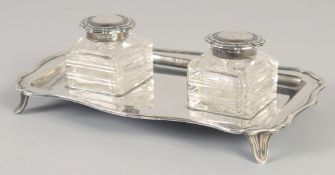 A SILVER INKSTAND with cut glass ink holder. Sheffield, 1900, maker H. D.