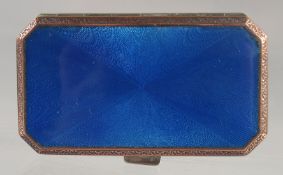 A LADIES’ SILVER AND BLUE ENAMEL CIGARETTE CASE. 3ins long.