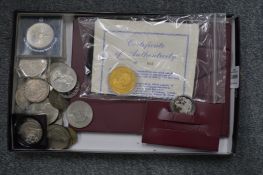 A quantity of collectors coins.