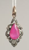AN ANTIQUE RUBY AND DIAMOND PENDANT, 5 carats rubies.