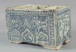A RARE LARGE 17TH CENTURY PERSIAN SAFAVID BLUE AND WHITE GLAZED POTTERY BOX, with three open