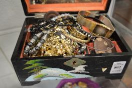 A jewellery box containing bijouterie etc.