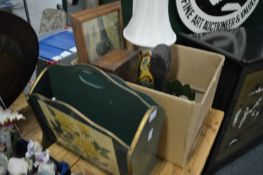 Magazine rack, decorative table lamp etc.