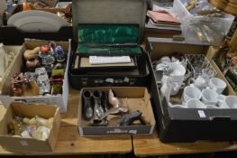 Miscellaneous collectables.