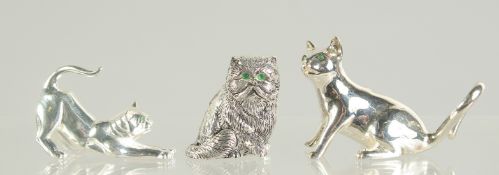 THREE NOVELTY SILVER PLATED CATS.