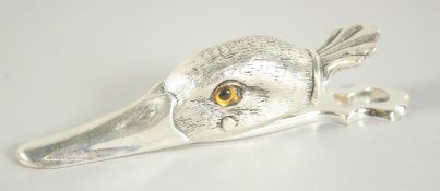 A SILVER PLATE DUCK'S HEAD LETTER CLIP, 12cm long.