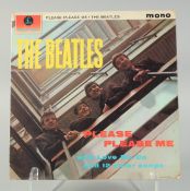 THE BEATLES. PLEASE PLEASE ME VINYL. XEX 422 - IN BLACK AND GOLD LABEL MONO PMC. 1202 1st PRESS with