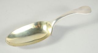 A RARE GEORGE IV MEDICINE SPOON. 6.25ins long on a base. London 1825. Maker: C Eley with crest