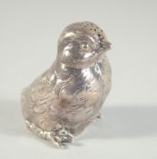 A VICTORIAN SILVER BERNARD MULLER CHICK PEPPERETTE. London imported mark for 1801. Stamped B.M. 2.