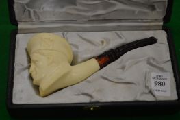 A boxed figural meerschaum pipe.