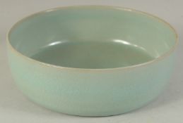 A GOOD CHINESE CELADON GLAZE CIRCULAR BOWL, 16.5cm diameter.